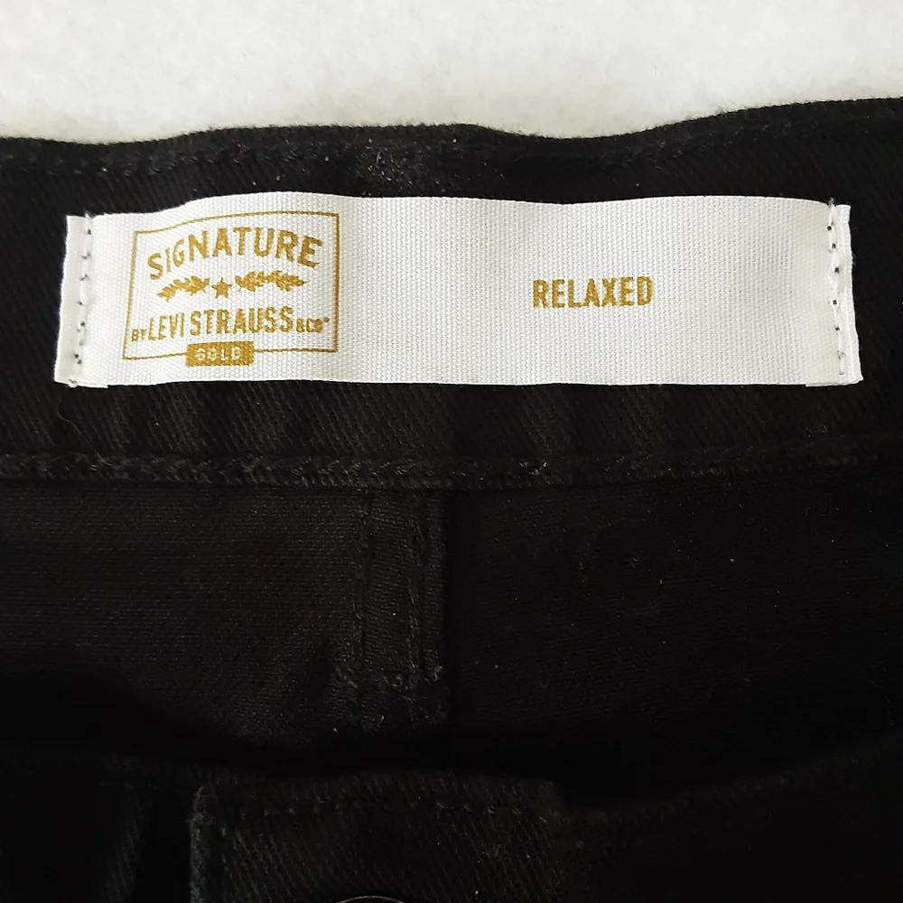 Levi's Signature Black Jeans - Picture 7 of 11